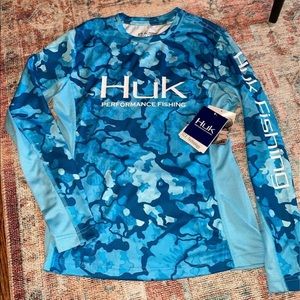 New w/Tags Huk Fishing Shirt